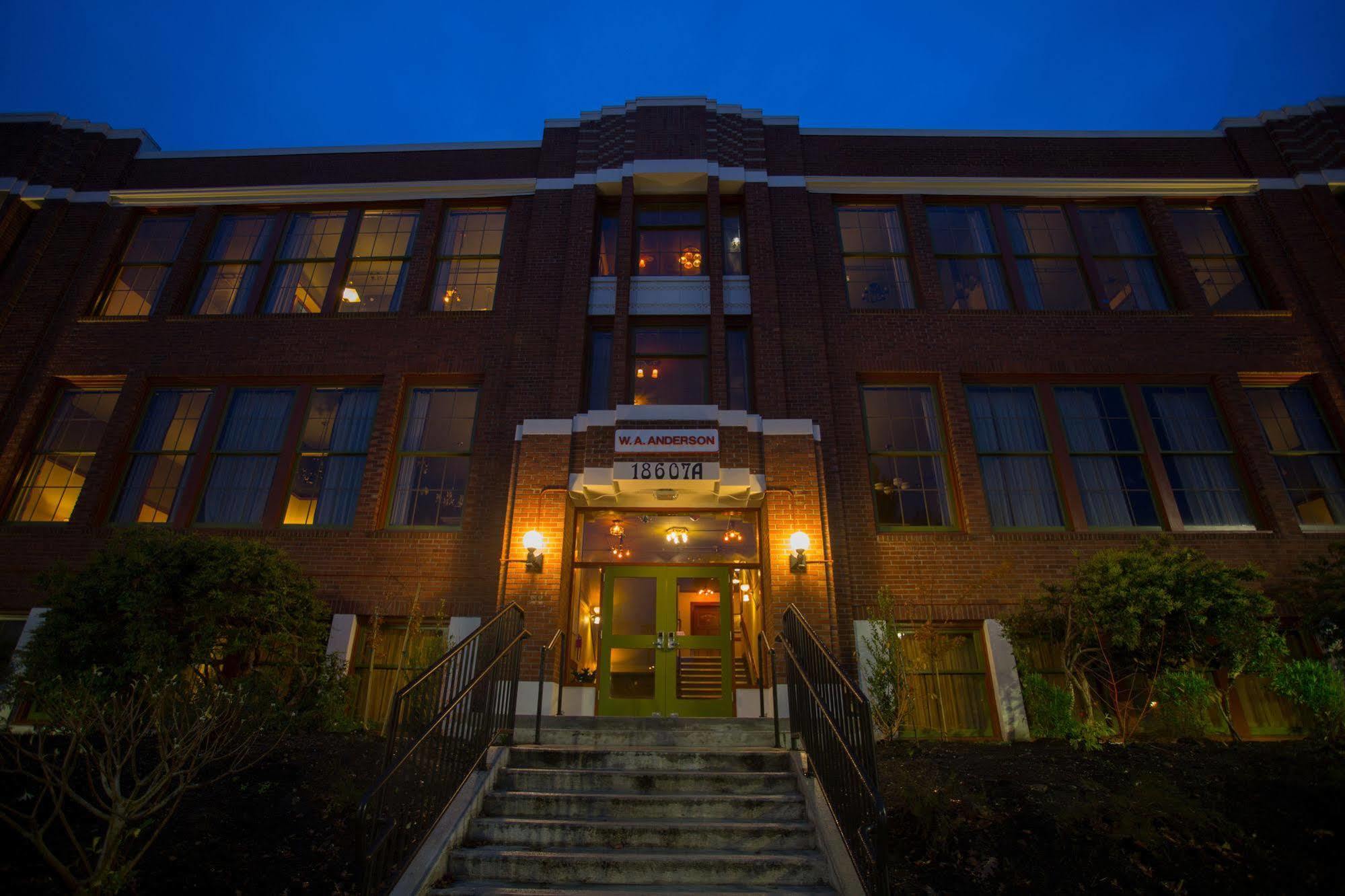 Hotel Mcmenamins Anderson School Bothell Exterior foto